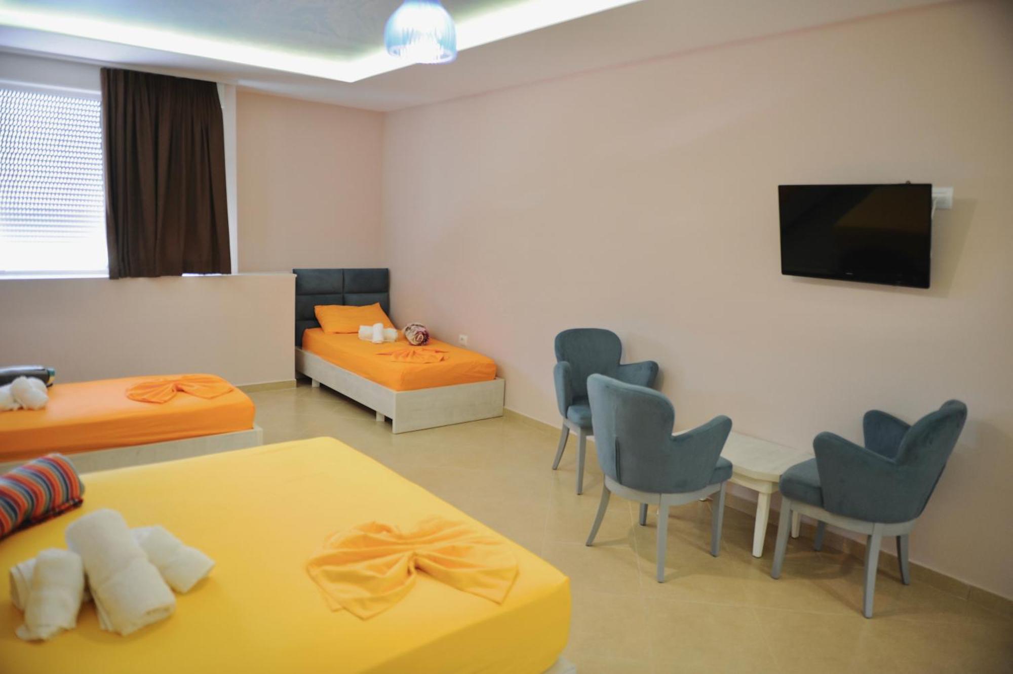 Hotel Fish Land Plazhi San Pietro Exterior photo